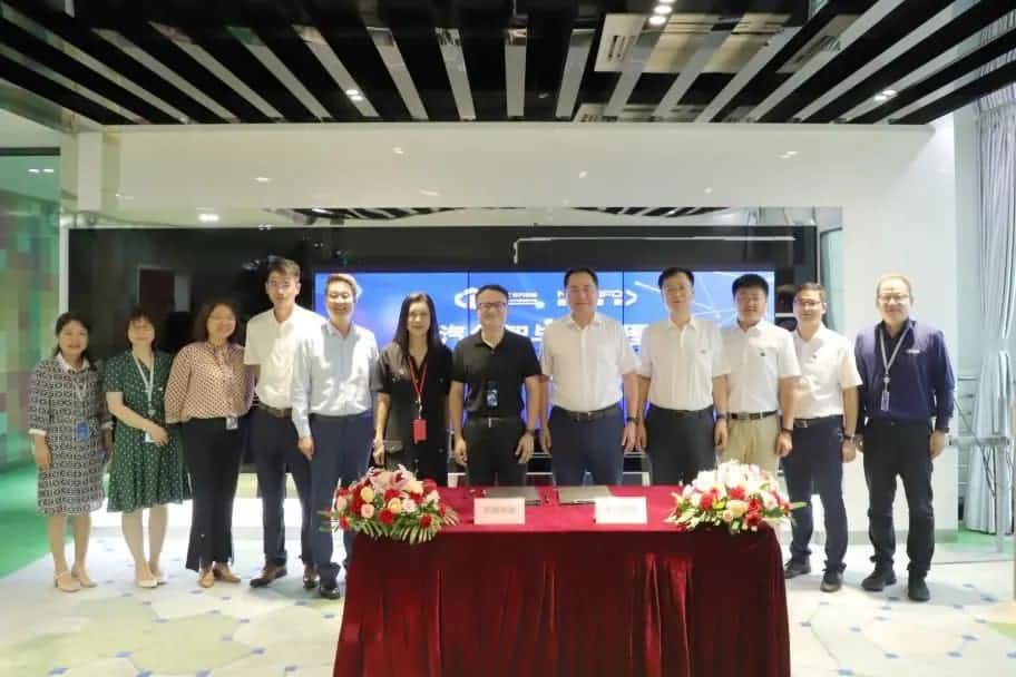 888集团(中国)6008与中汽创智签订战略合作框架协议 集中优势有助于汽车智能化开展